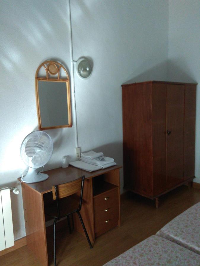 Pension Carretero Caceres Ngoại thất bức ảnh
