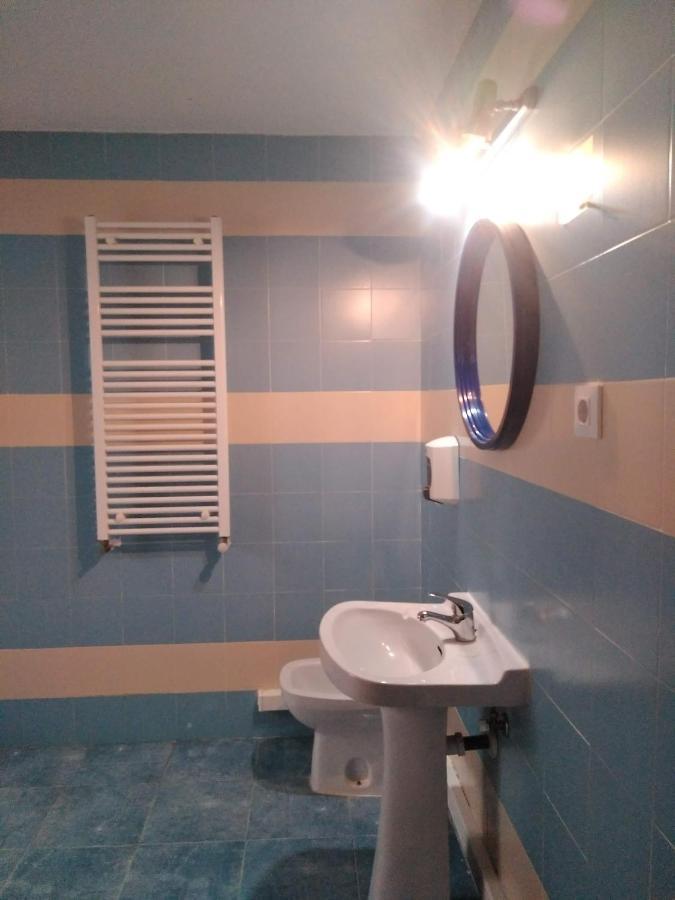 Pension Carretero Caceres Ngoại thất bức ảnh